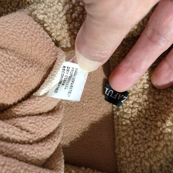 Zaful Sherpa Fleece Womens Size S Tan ¼ Zip Long Sleeve Cropped Pullover - Picture 8 of 8